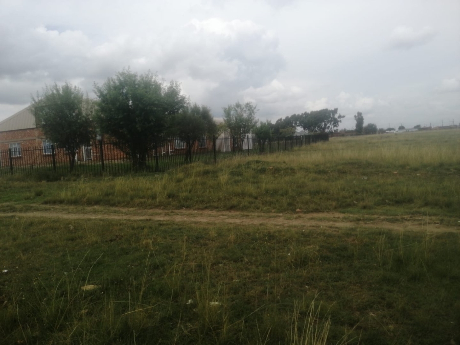 Commercial Property for Sale in Botshabelo Free State